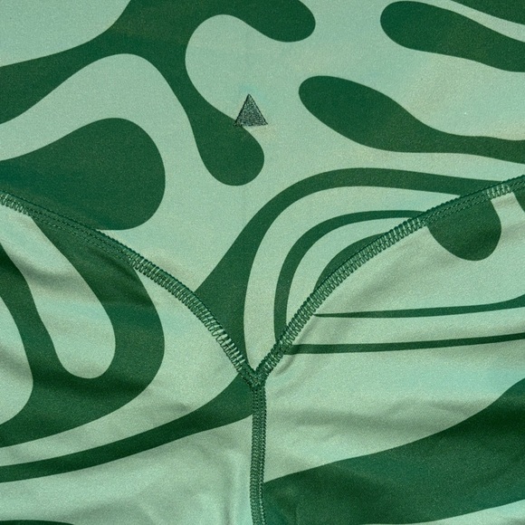 Abstract Green Patterned Women's Leggings - Picture 4 of 4